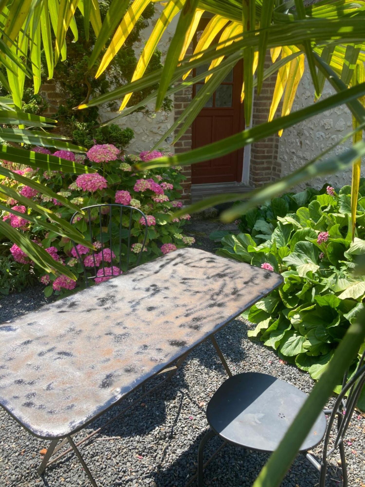 ホテル ロリド Amfreville-sur-Iton エクステリア 写真