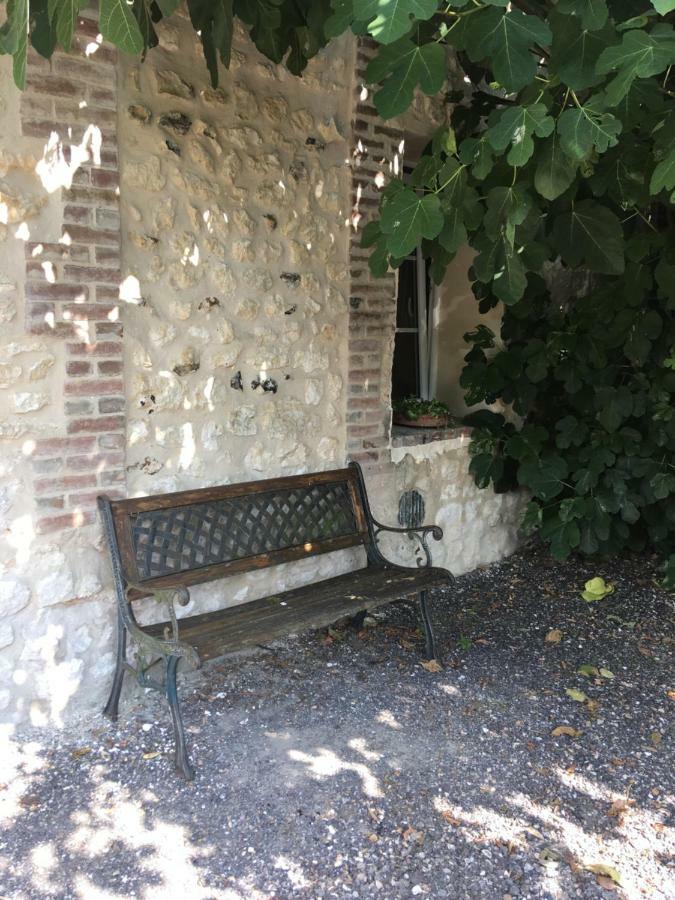 ホテル ロリド Amfreville-sur-Iton エクステリア 写真